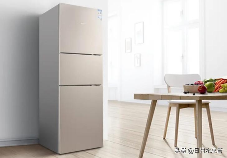 冰箱在使用过程中发热是正常的吗,冰箱外壳严重发烫里面都是雪