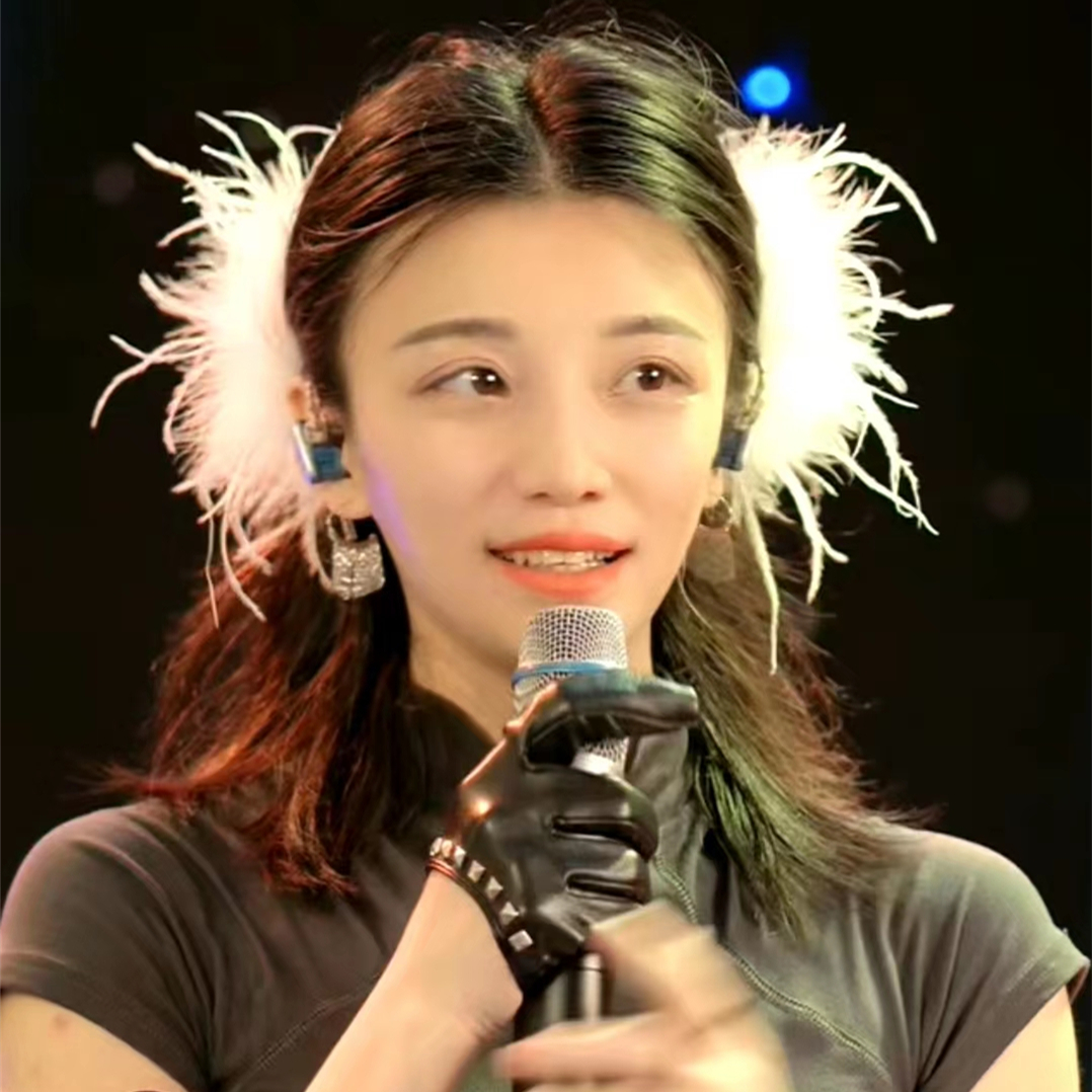太仓唱歌网红思月,太仓籍歌手思月