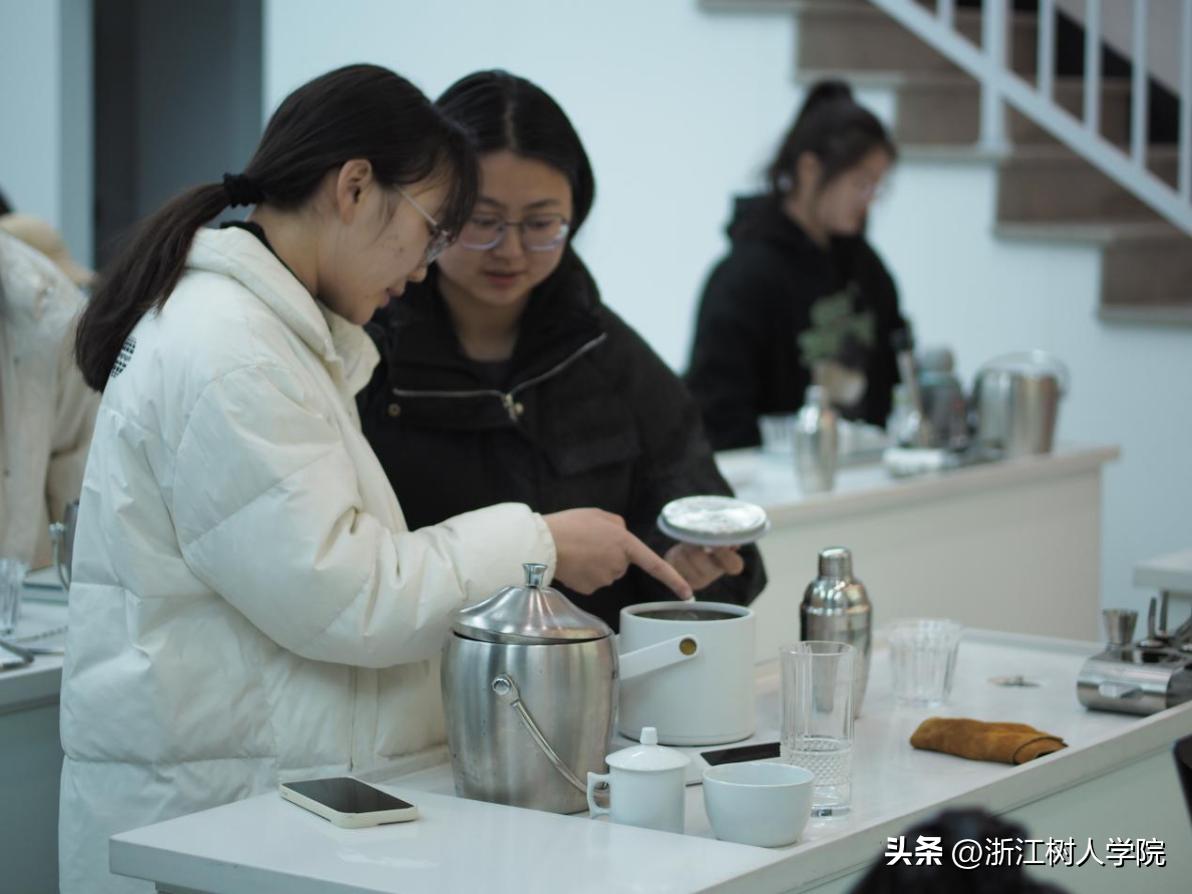 娴欐睙鏍戜汉瀛﹂櫌瑕佸灏戝垎鍙繘,450鍒嗗彲浠ヤ笂娴欐睙鏍戜汉瀛﹂櫌