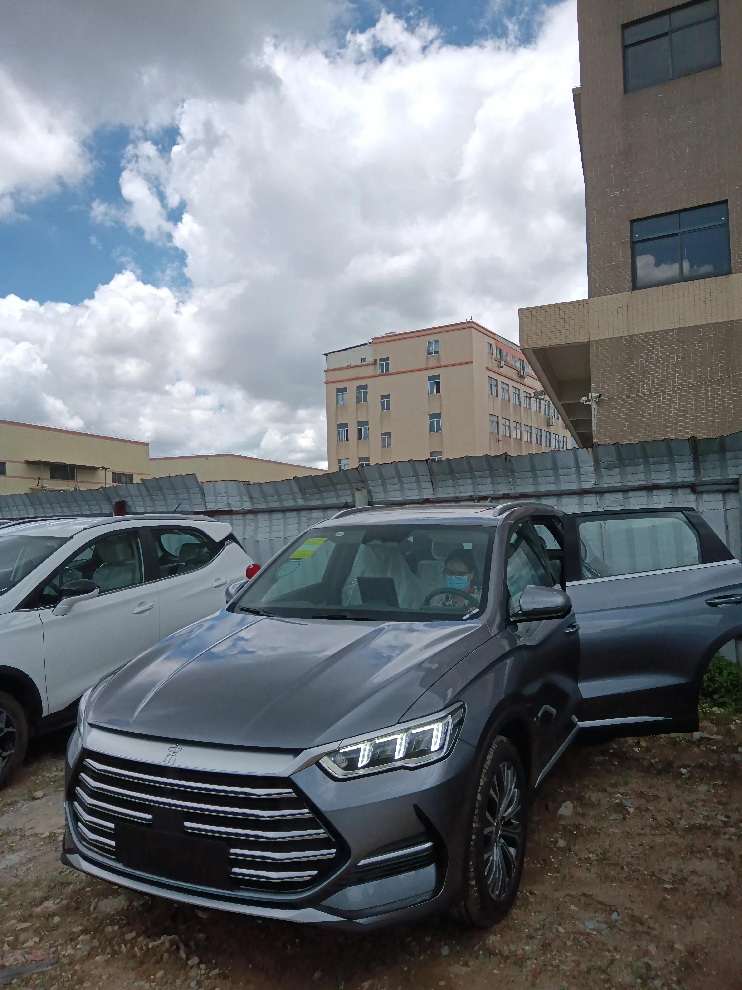 关于中国的汽车,那些年网友们的关于汽车的想象