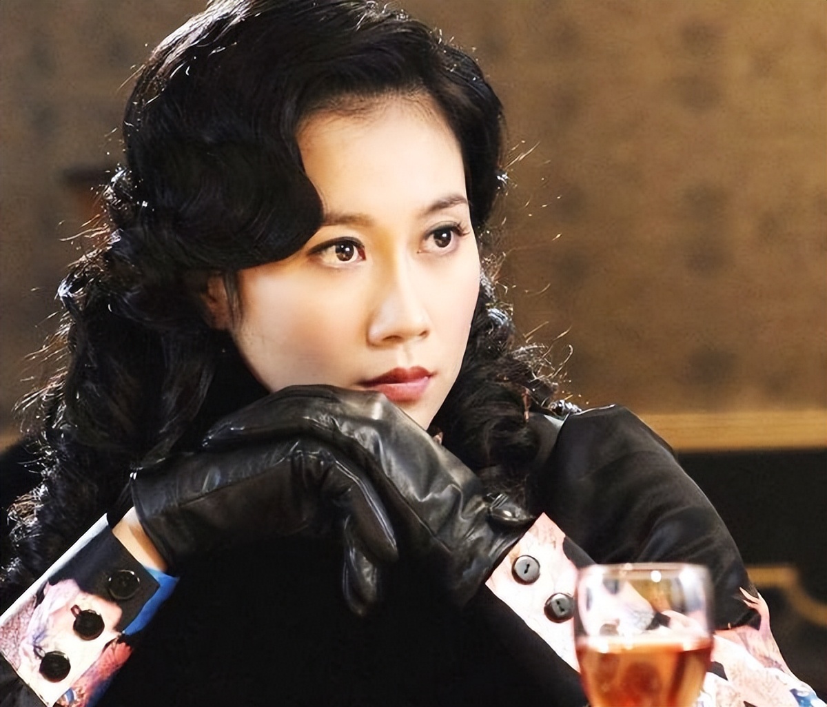 瘦得脱相的女人,瘦到脱相的女明星真的好看吗