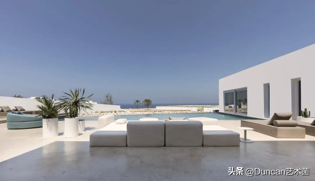 希腊KapsimalisArchitects①打造蓝白极简主义的童话世界！