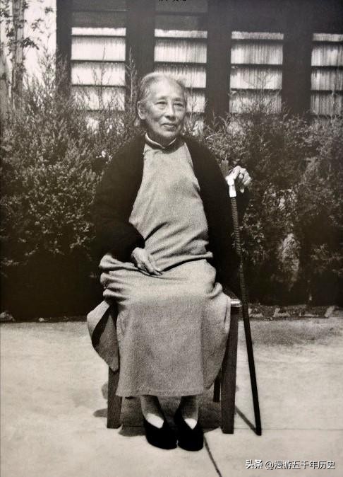 中国近代十大女伟人，每一位都是革命先烈，其中两位是正国级！