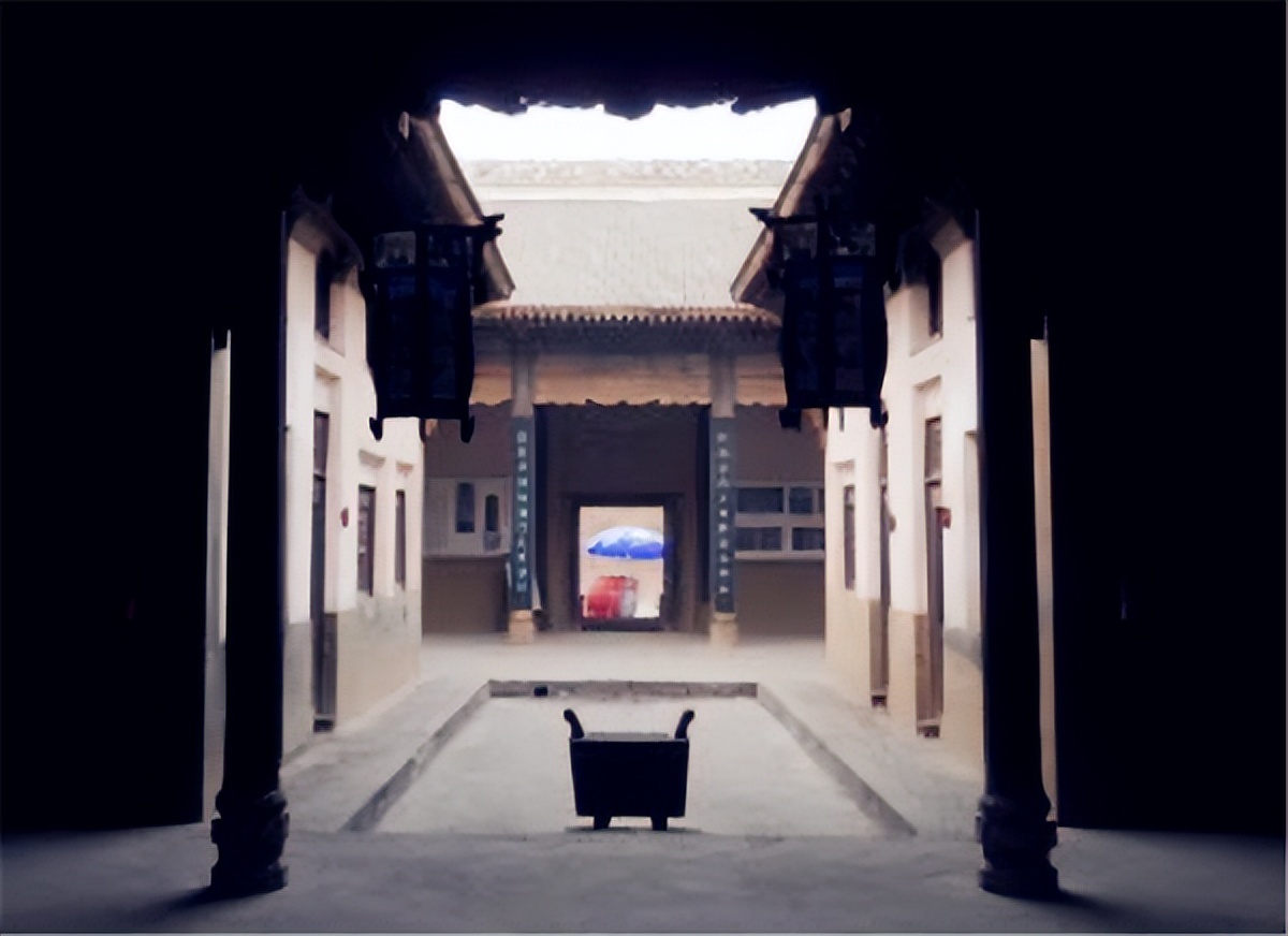 地球上有三个门,世界上四扇打不开的门