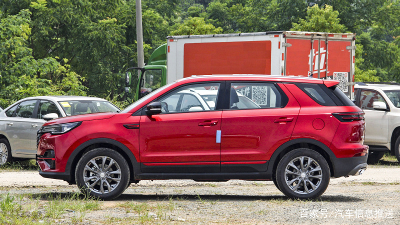 15万买一辆长安CS55plus厉害吗？它费油吗？车主1万公里后有话说