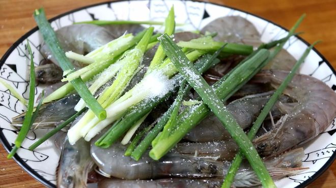 虾怎么做年夜饭必备的家常菜,年夜饭必备的二十道菜虾的做法