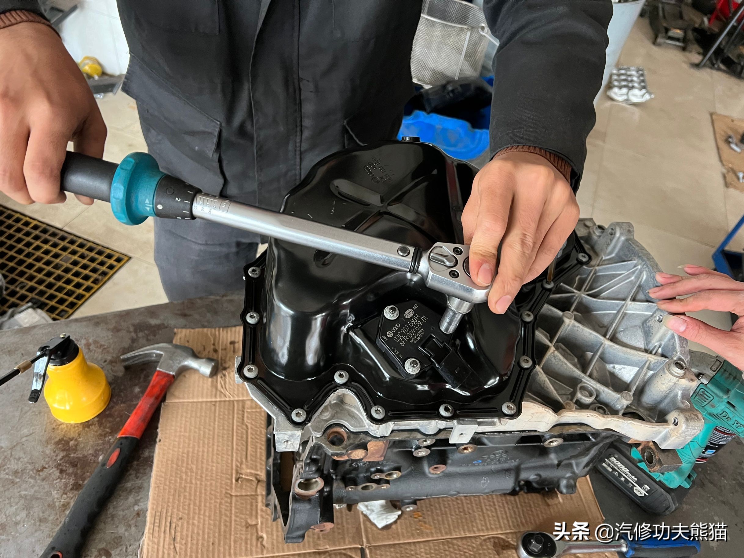 老车翻新修复奥迪a4,修复报废奥迪a4