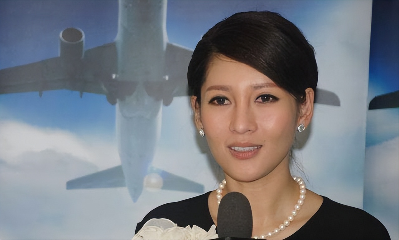 冯小刚恋上女主播,知名女主持与冯小刚