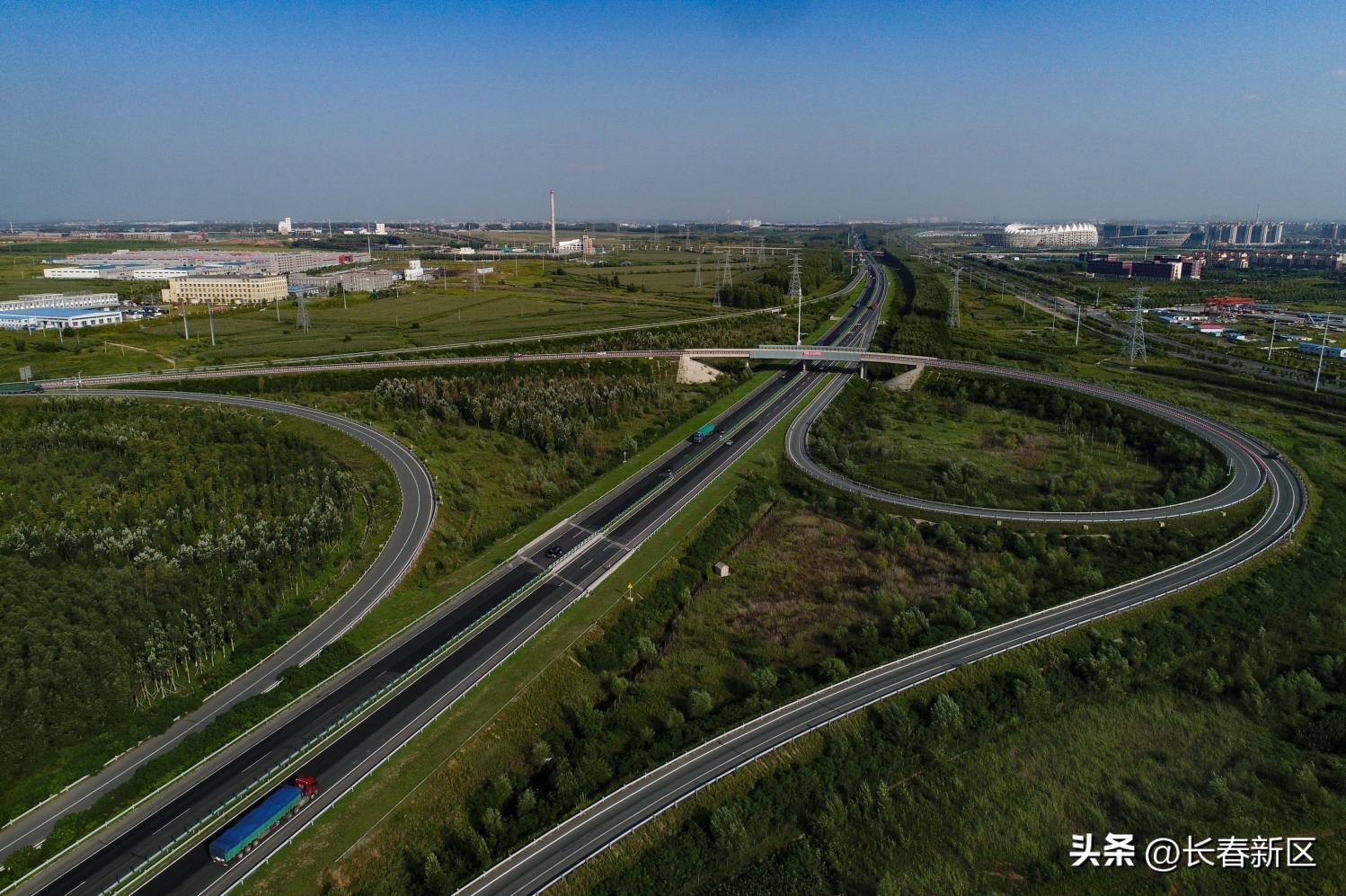 长春新区修建的快速路,长春新区轨交规划图