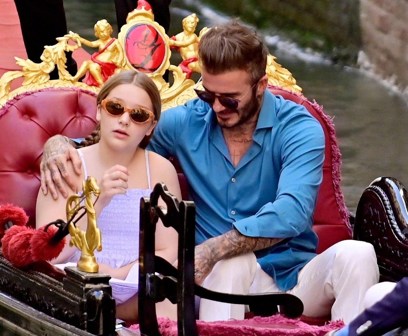 贝克汉姆和小七度假,贝克汉姆带小七游玩