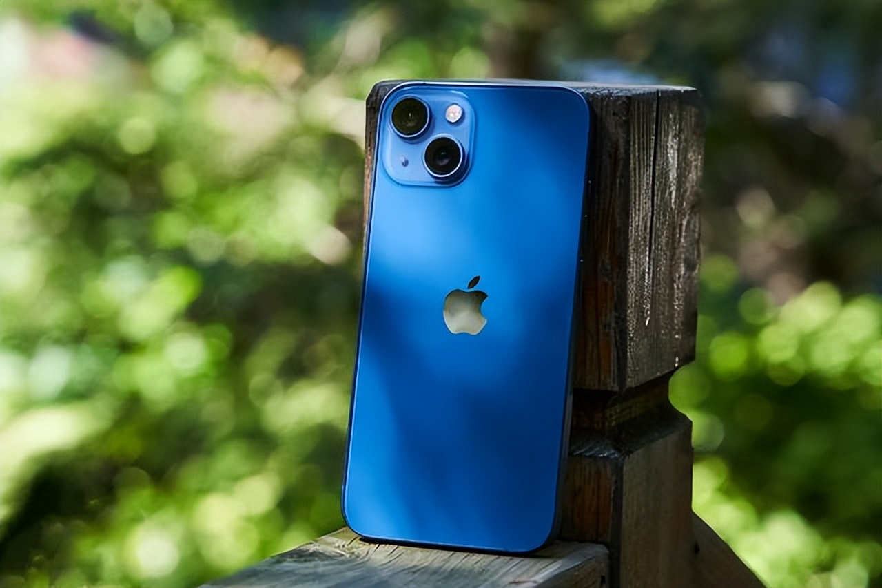 适合女生拍照平价手机,颜值高性价比性能一体的手机