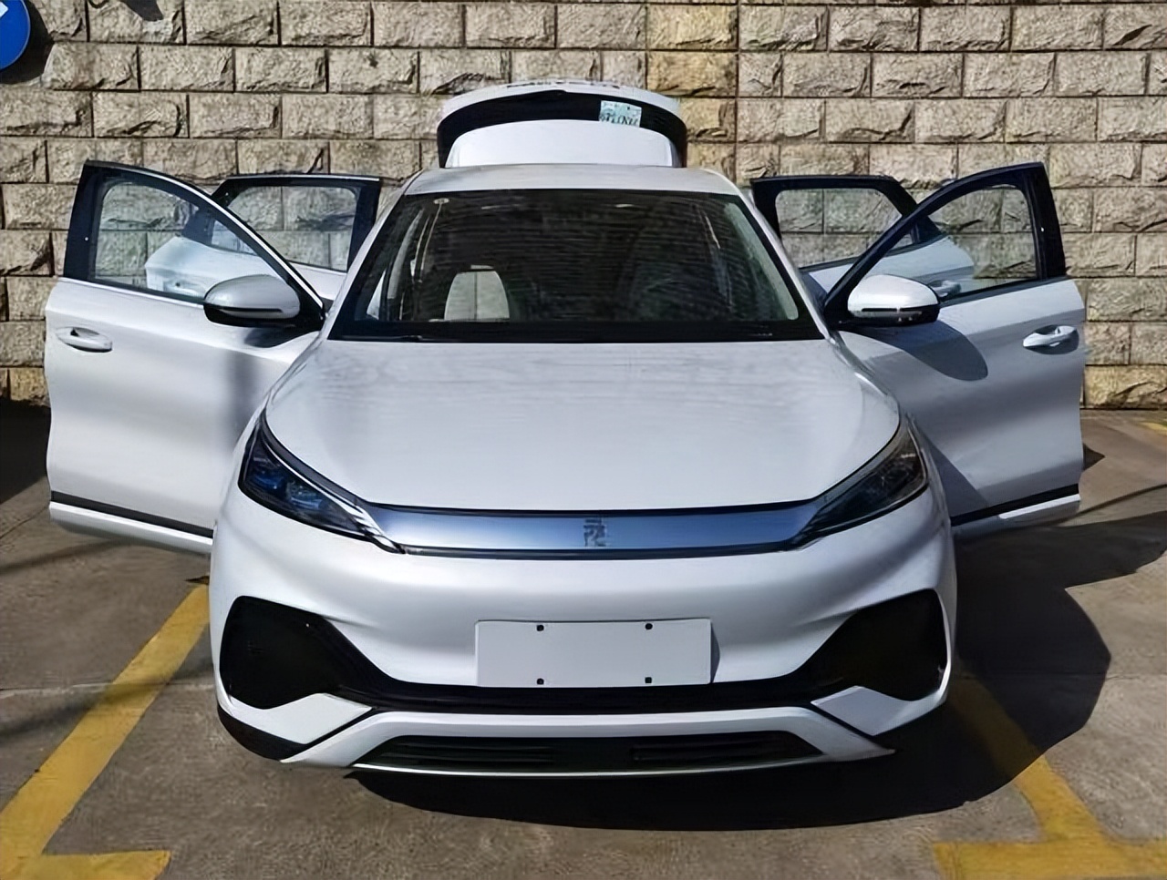 比亚迪元plus和aionsplus哪个好,比亚迪元plus最大缺点