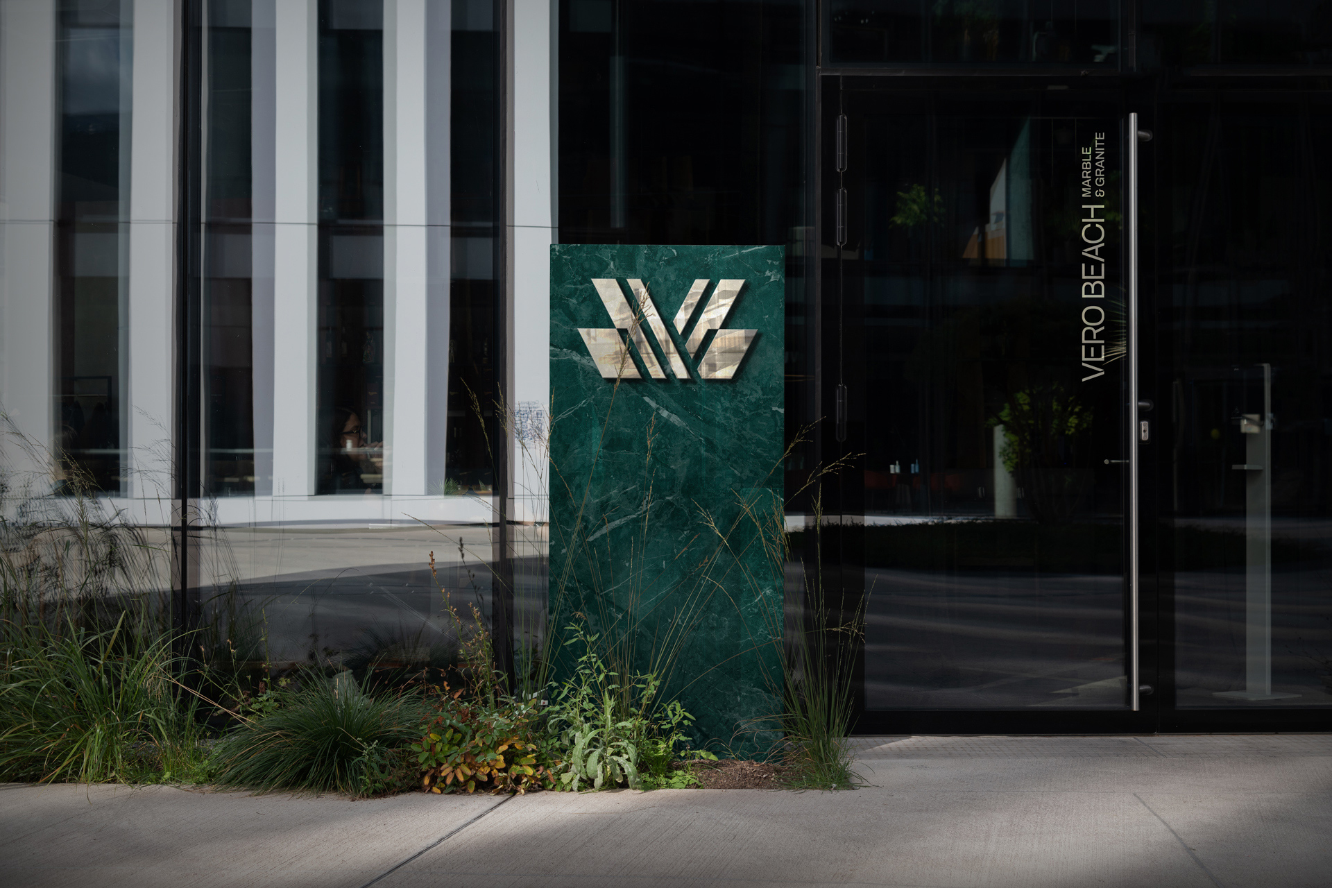 vi鍝佺墝璁捐妗堜緥娆h祻,vi鍝佺墝褰㈣薄璁捐瀹氬埗