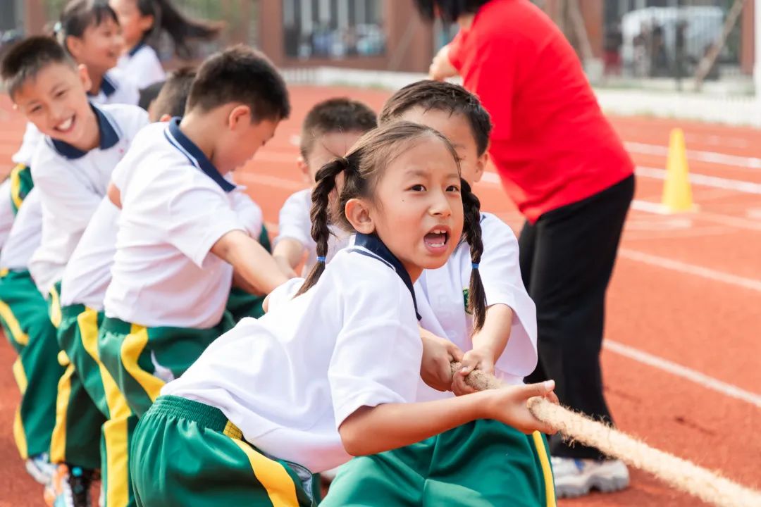 喜迎二十大奋进新征程开启新时代,房山首师大育新学校