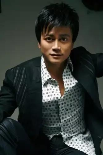 关于全兴队的漫画，全是满满的回忆