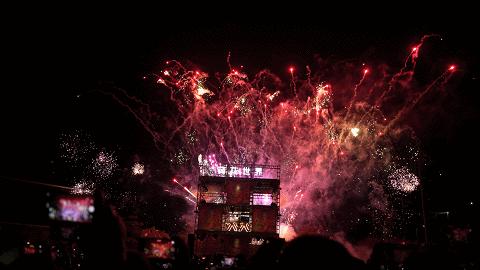 徒步大会、烟花秀、三转文塔…三水区闹元宵活动攻略→