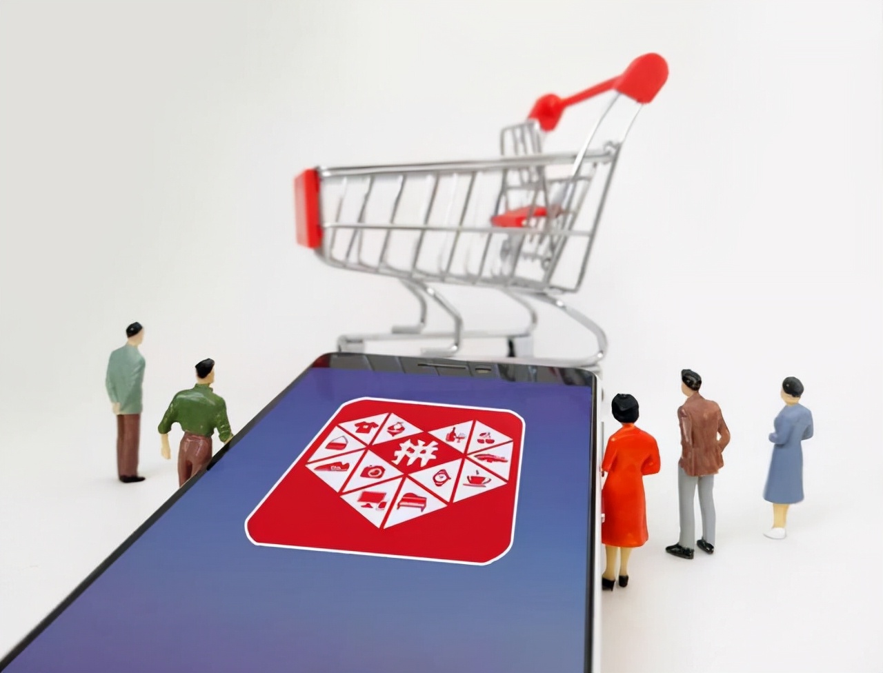 做拼多多需要投入多少钱,拼多多电商运营投入产出比