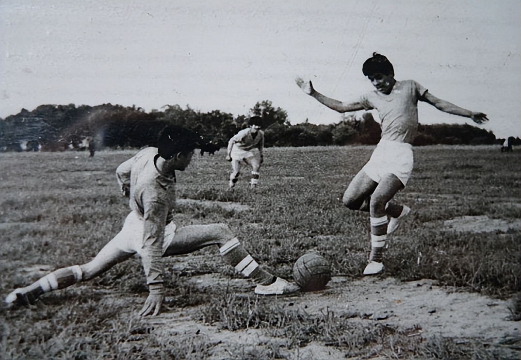 灞变笢瓒崇悆杩愬姩鍛樼洊鐜夋,灞变笢瓒崇悆闃熶粠鐢瞐鍒颁腑瓒呯殑鍘嗙▼