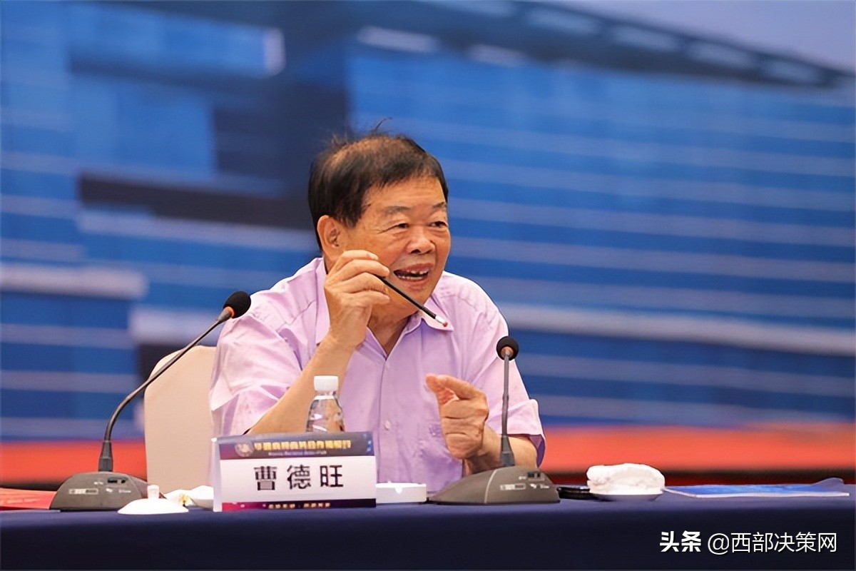 秦晋集团杨百章简历,合阳秦晋董事长杨百章抖音