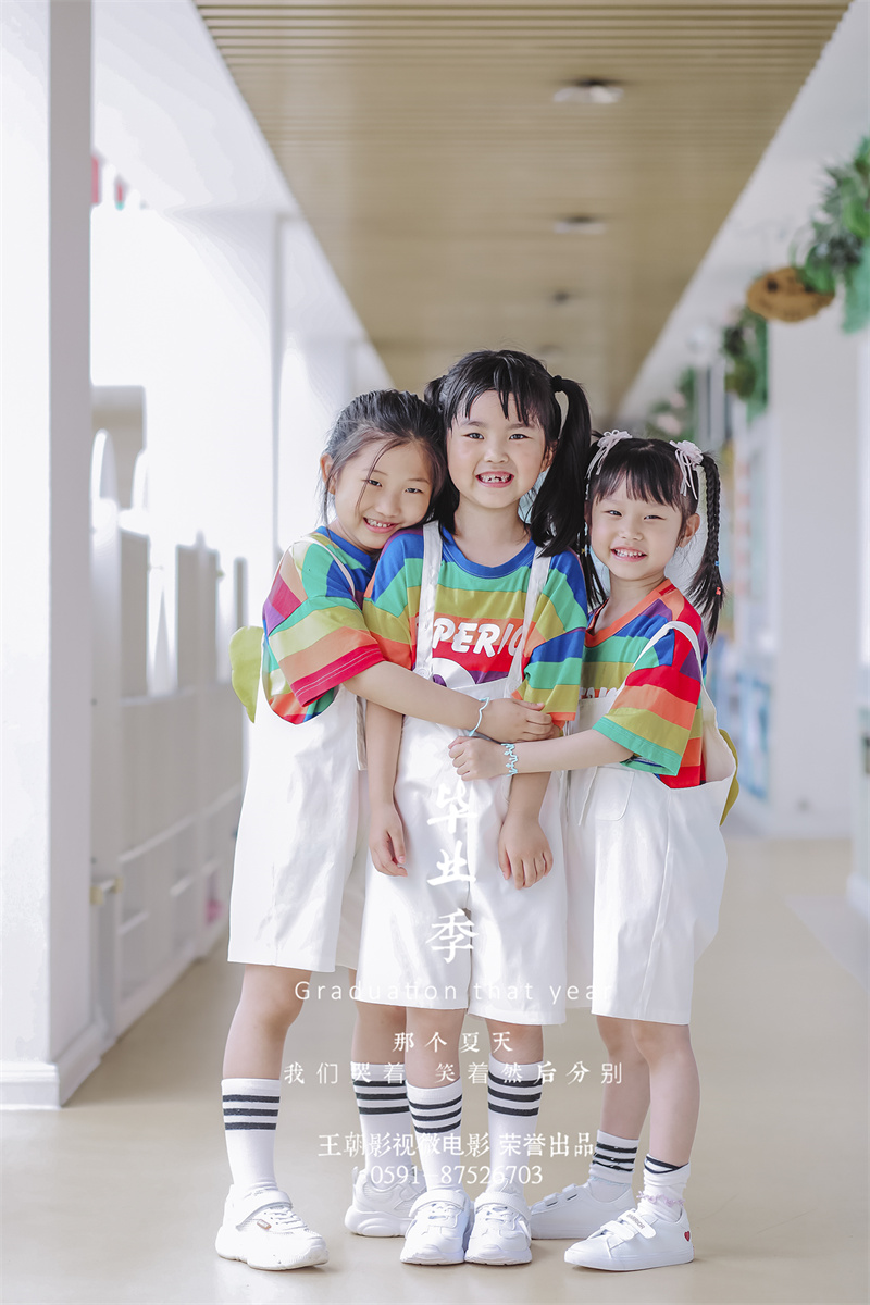 毕业照拍摄成本,拍毕业照拍摄套餐价格