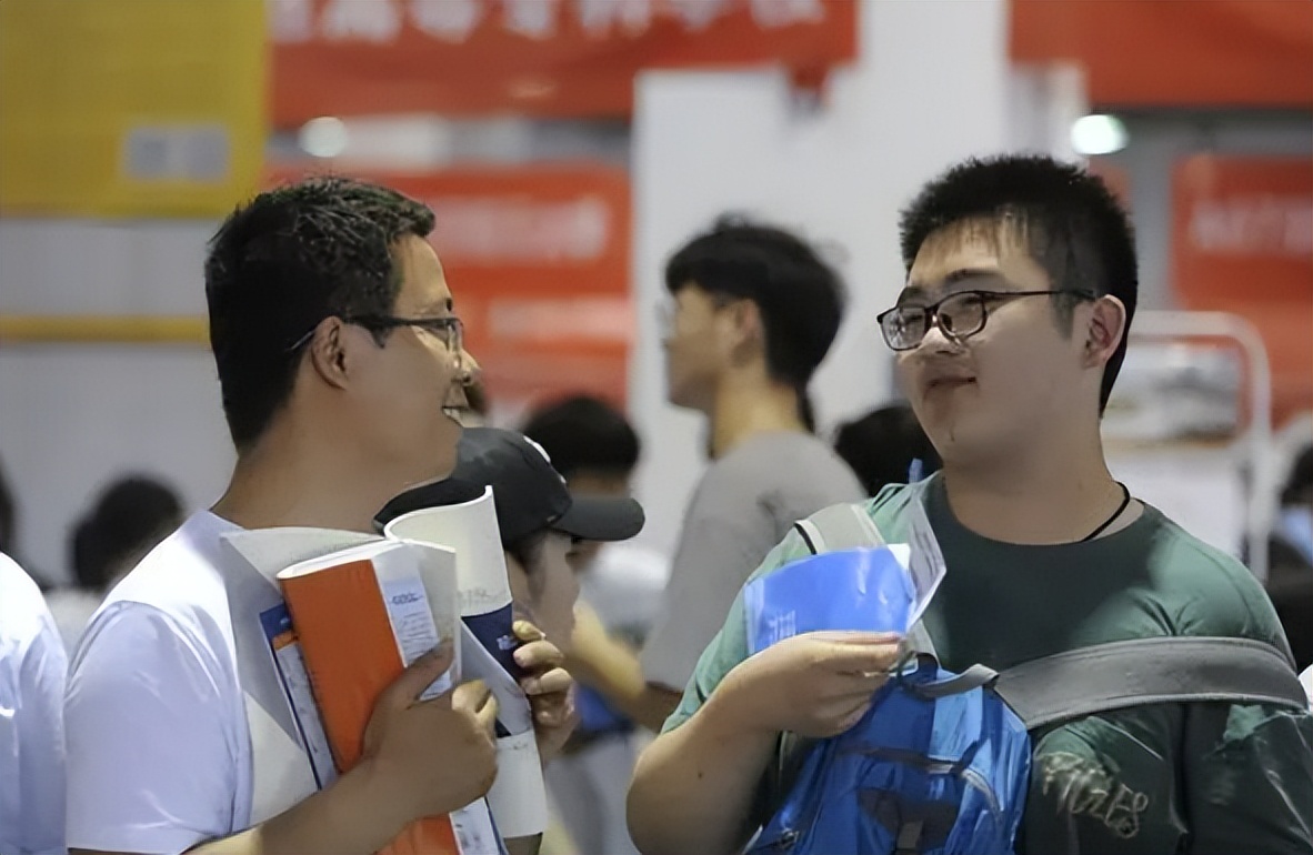 湖南十大野鸡大学排名,湖南四所臭名野鸡大学排名