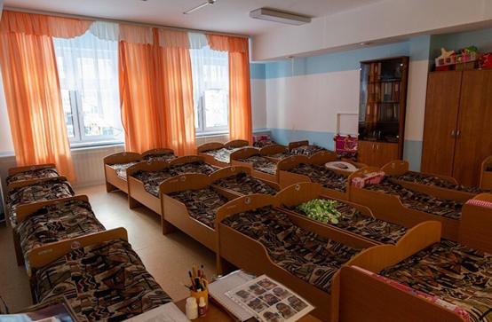 飞越俄罗斯上空,世界目前最大的钻石矿