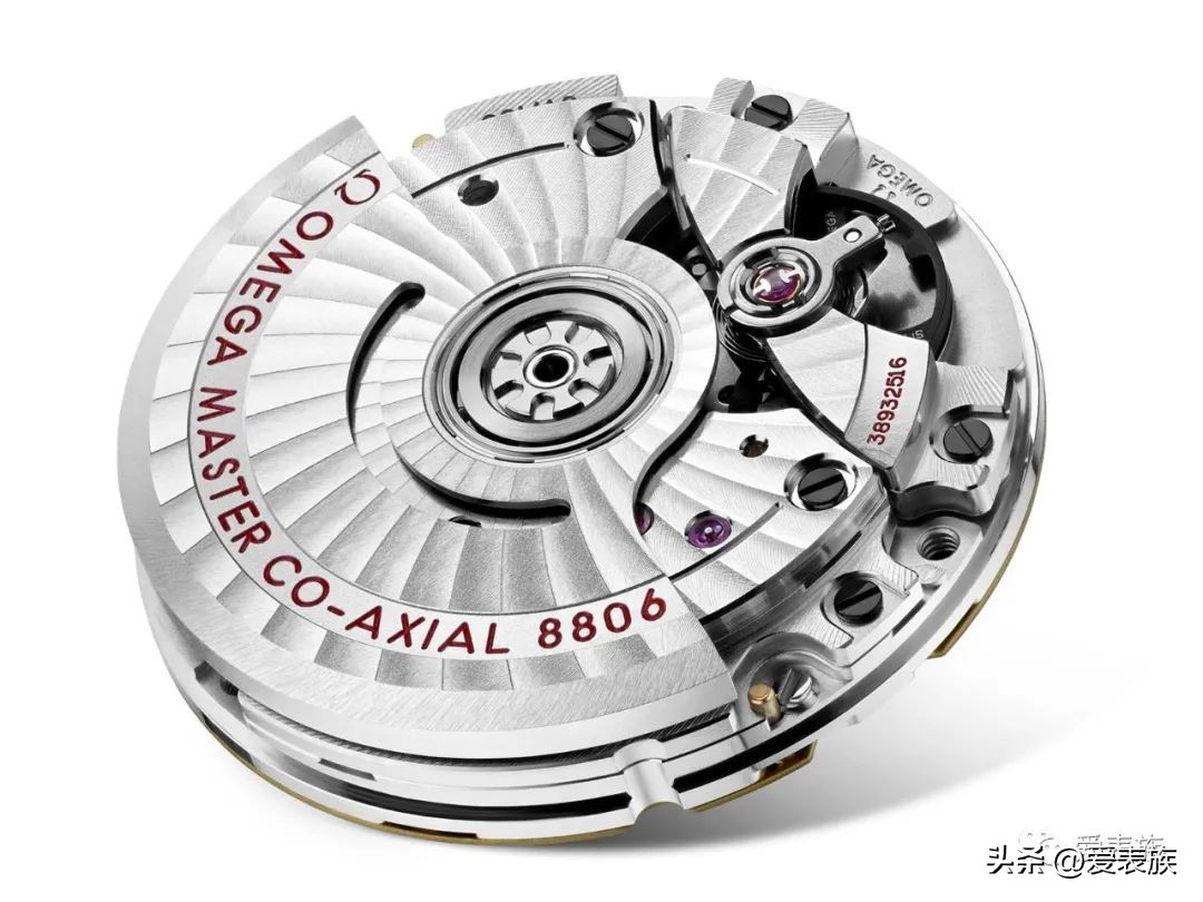 007动起来！全新欧米茄海马Diver300M詹姆斯邦德60周年精钢款