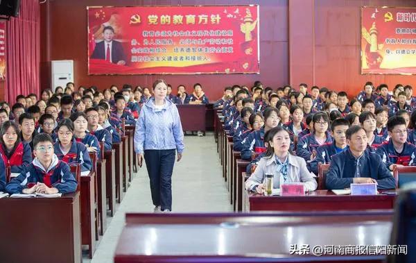 椋炶鍛樻綐鍙岄檰,娼樺弻闄嗛琛屽憳