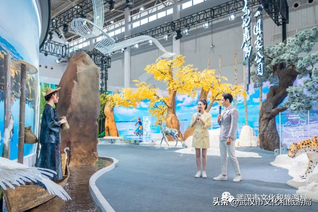 朱一龙武汉同款拍照姿势,武汉朱一龙同款机位