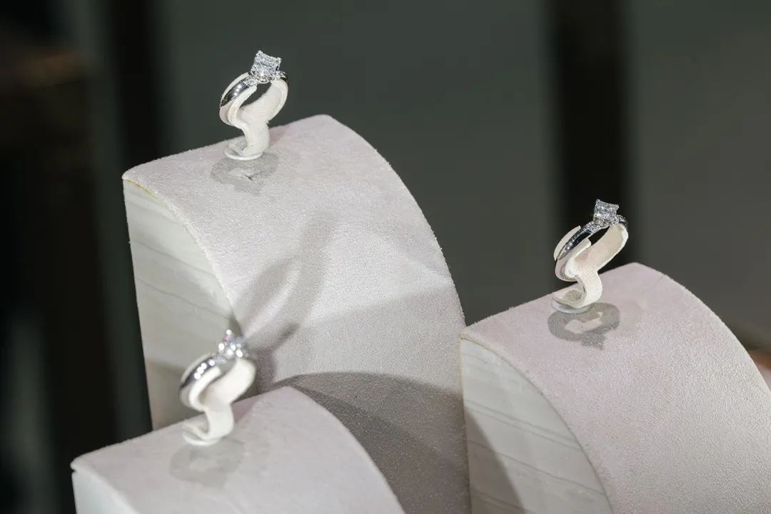 lvdiamonds,LVDiamonds绯诲垪鐝犲疂