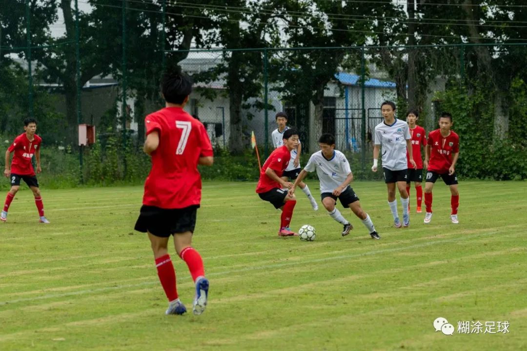 闈掕秴鑱旇禌瀹夊窘u18瑙嗛,闈掕秴u15瀹夊窘璧涘尯