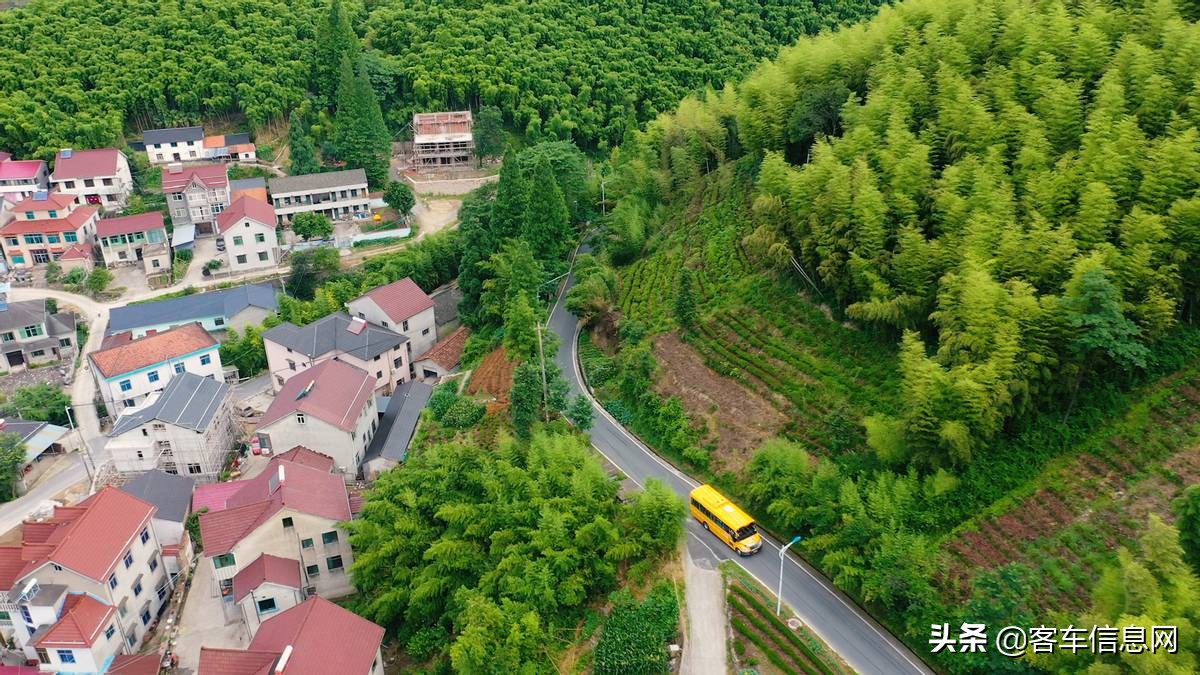 一切为了孩子我们共同努力,一切为了孩子倍感荣幸