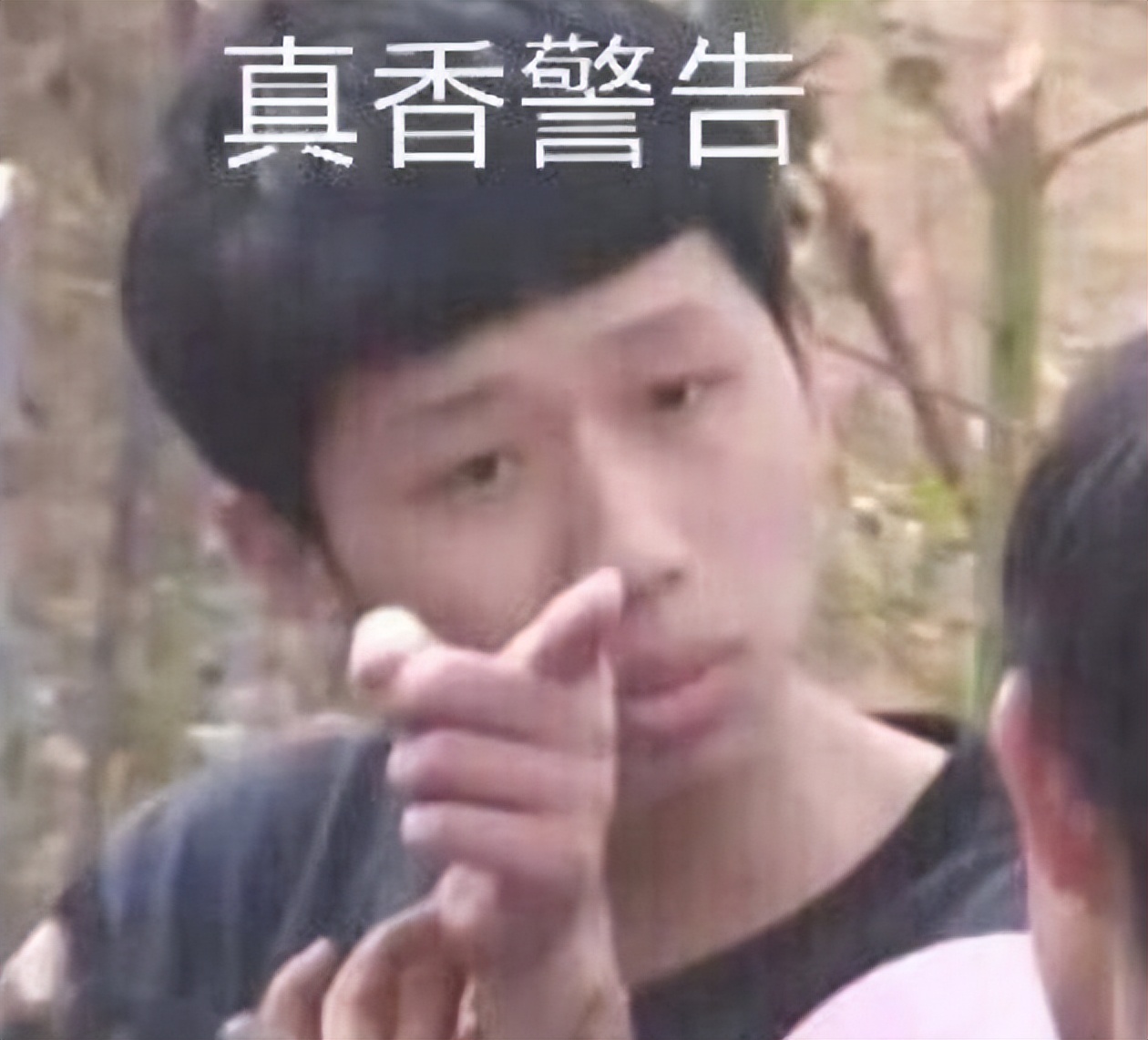 用起来好吸收不油腻的护肤产品,用了惊艳的抗老精华