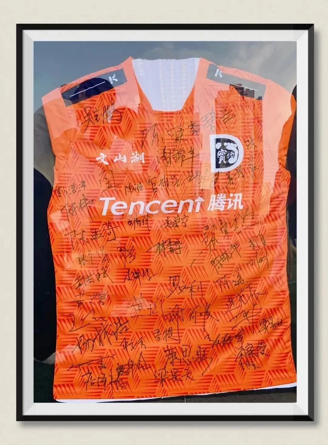 踢足球的学长,踢足球印象深刻的同学