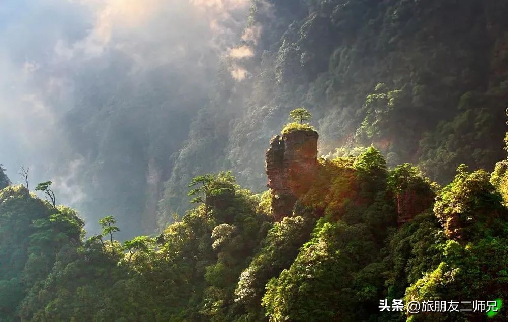 金秀圣堂湖在圣堂山吗,广州南浦出发一日游