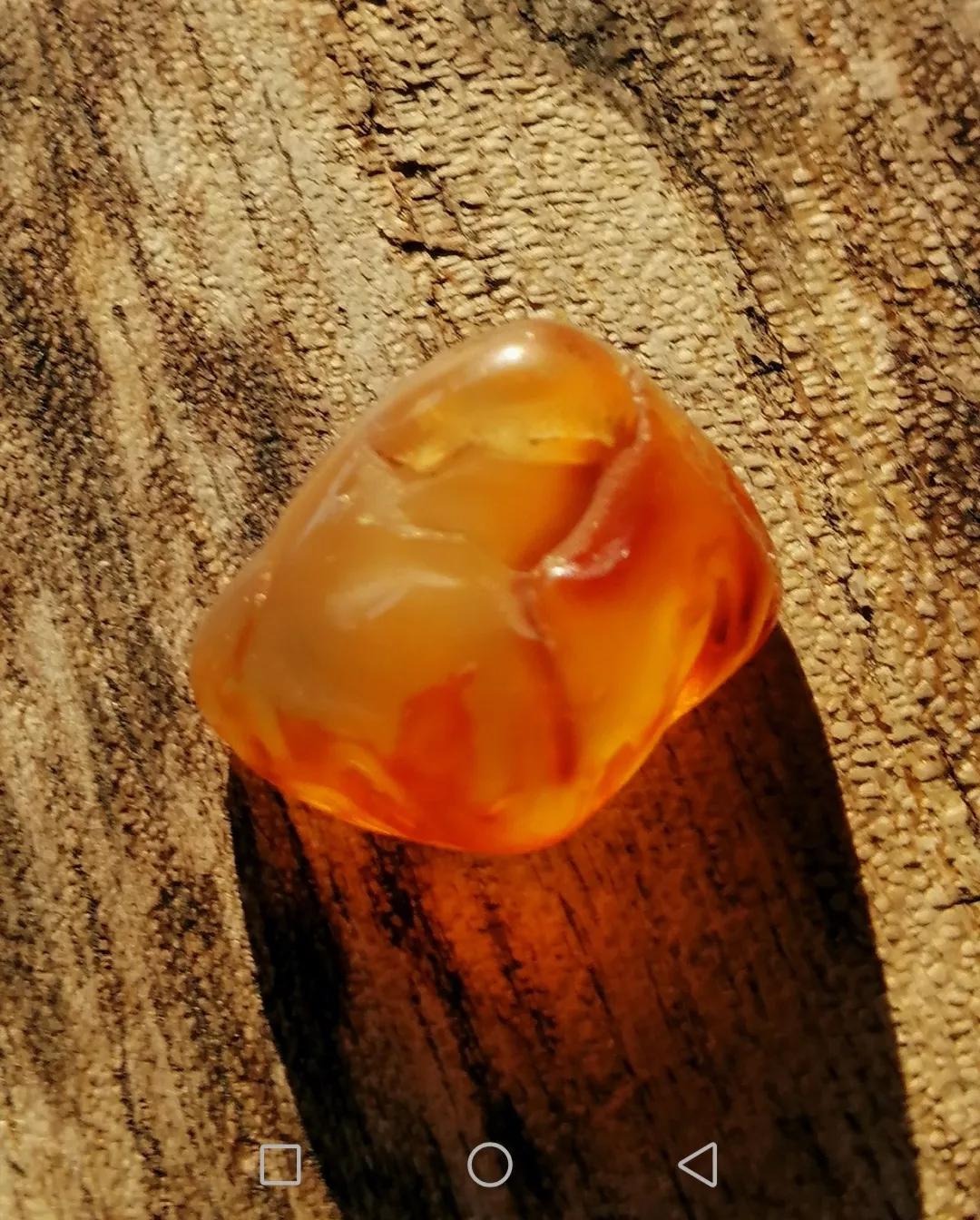 鸡血宝石原石,金黄条纹鸡血宝石