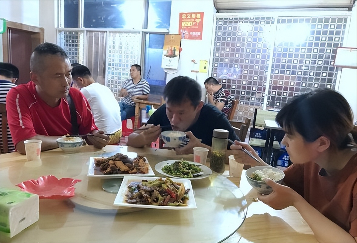 卡哥卡嫂怎么去世的,卡哥卡嫂事件