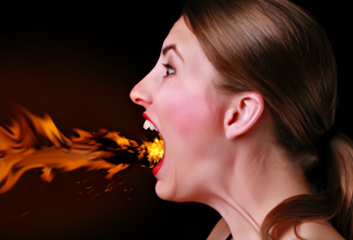 小肠湿热下注有什么表现,舌苔厚腻是湿热下注的表现吗