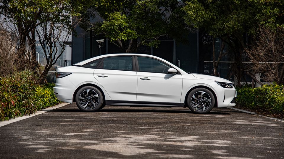 威马新能源汽车适合跑网约车吗,跑网约车威马ex5的真实体验