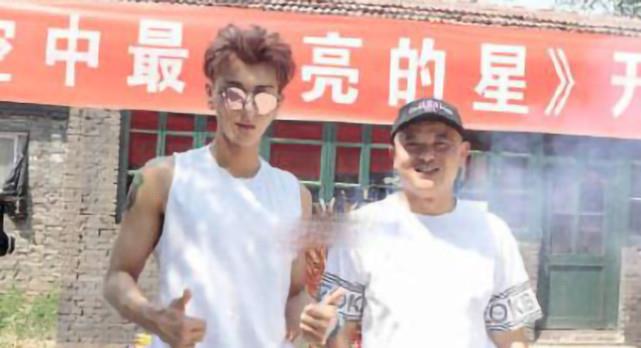 黄子韬不愧是内娱第一勇士,圈内扒爷爆料黄子韬