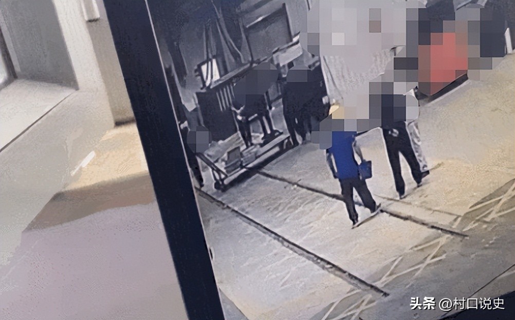 一伙人疑似拍摄色情虐待视频，男子见义勇为，协助警方将其拦停