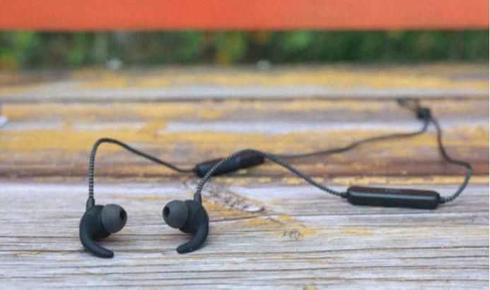 索尼无线蓝牙耳机和苹果蓝牙耳机,线控蓝牙耳机和真无线蓝牙耳机