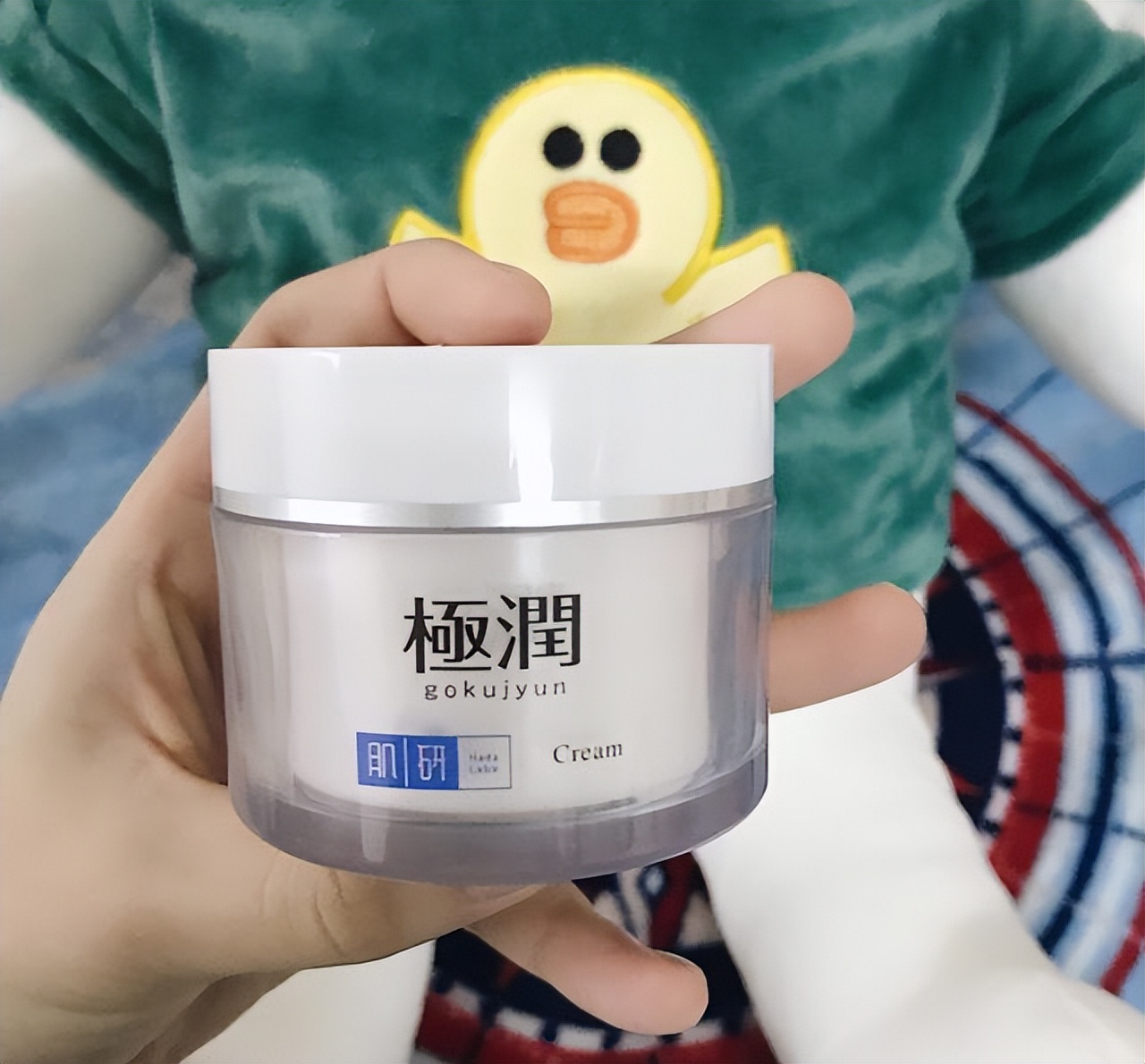 面霜哪个牌子好用又保湿,面霜什么牌子保湿效果最好