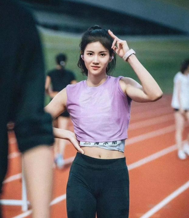 身高184，体坛“张柏芝”神颜霸热搜：找到引领国人审美的美女了