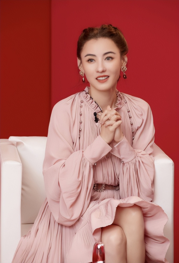 张柏芝和谢霆锋王菲现在的近况,王菲和谢霆锋张柏芝近日的消息