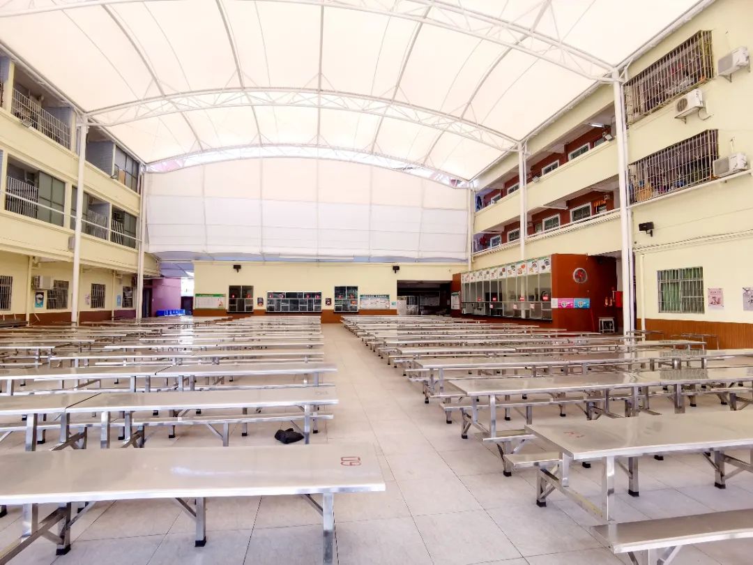 东莞四海学校招生简章,东莞2024石碣四海学校排名怎么样