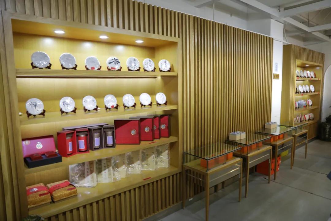 旗袍经典面料,永不过时的旗袍面料