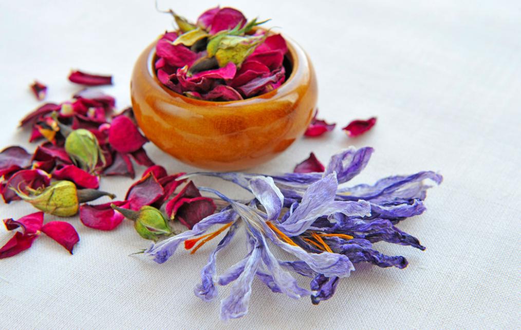 调理脸上蜡黄长斑食谱,青褐斑的中医调理