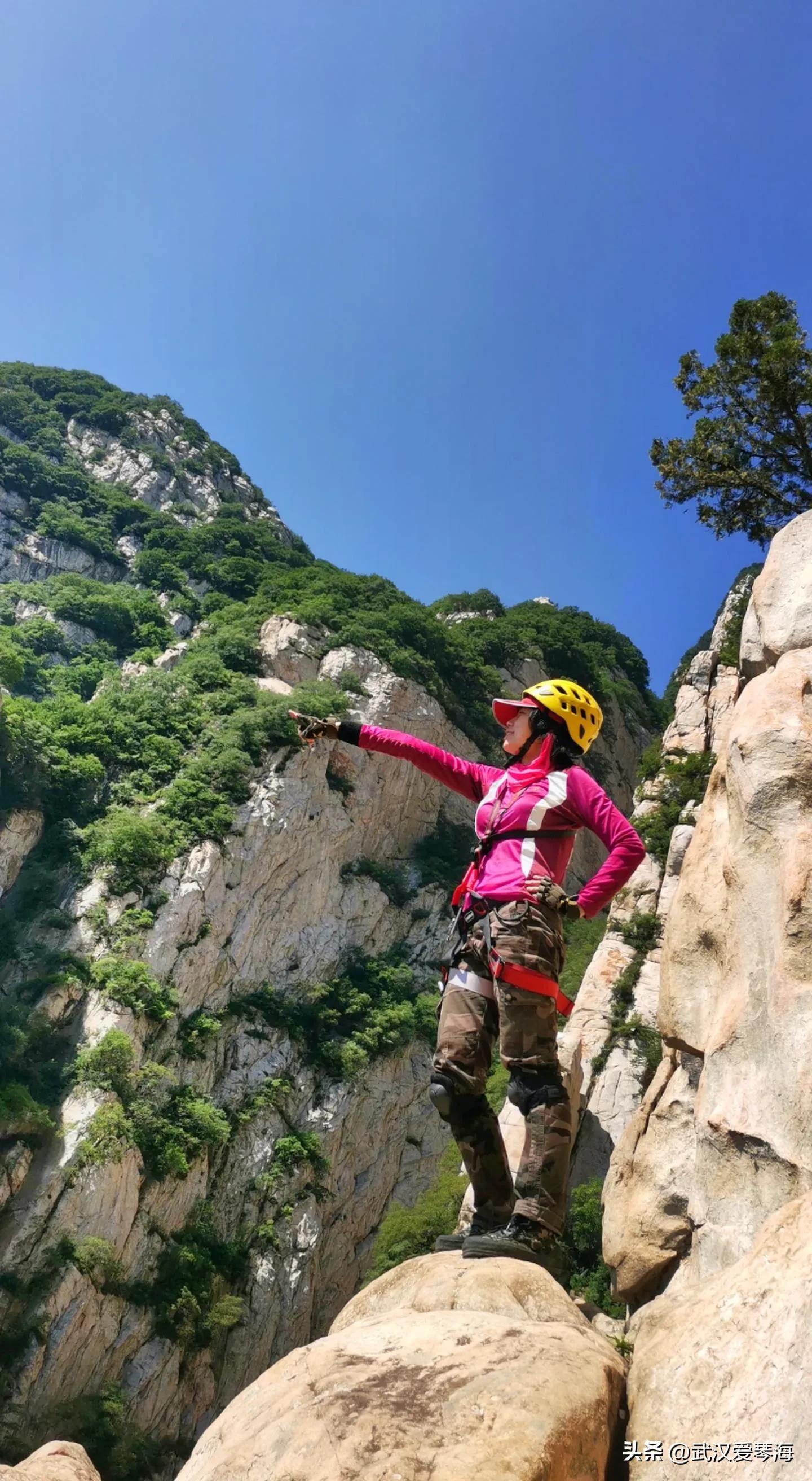 嵩山鱼道鱼脊线全景,嵩山虎头崖攀爬