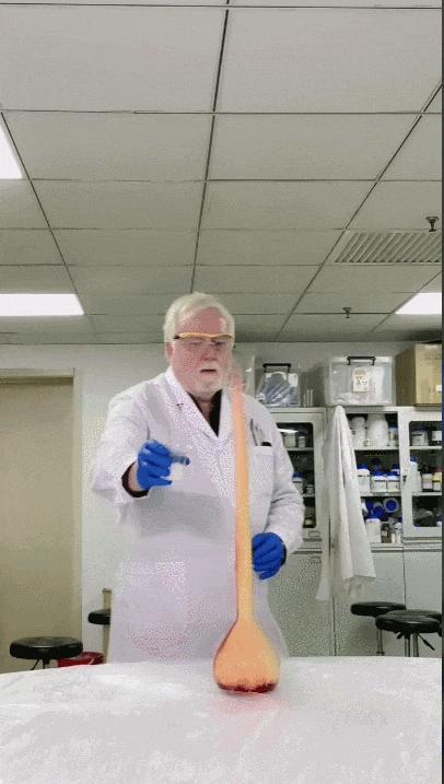 最近火出圈的老师上课,最近火出圈的老师上课挨个点名